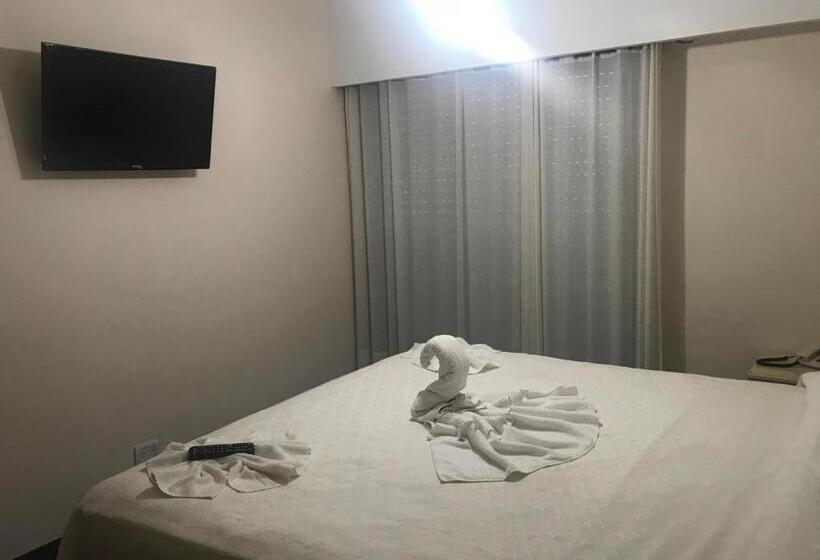 스탠다드 룸, Coliseo