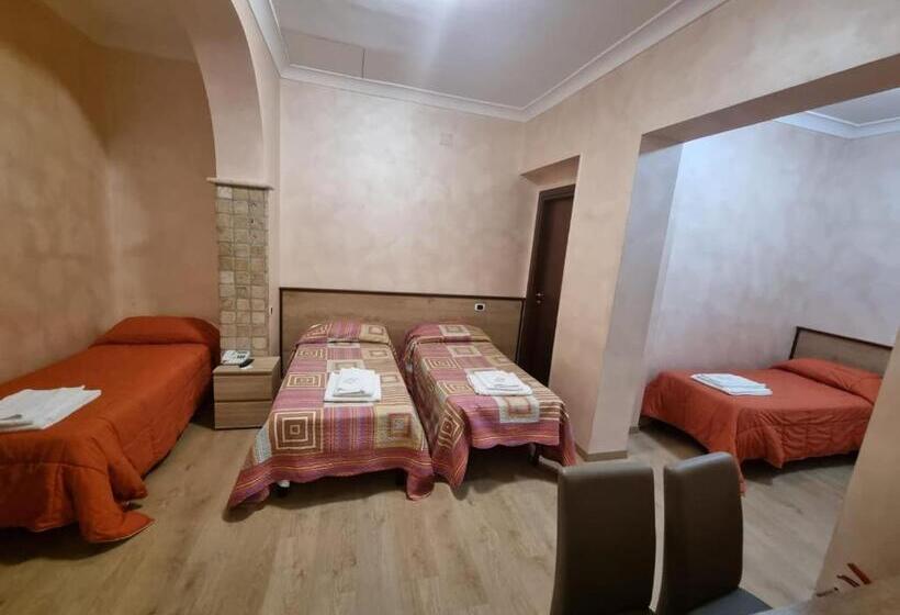 غرفة قياسية رباعية, Ristorante Da Valerio