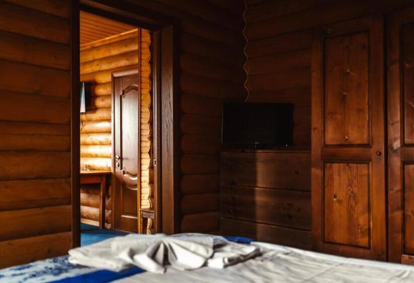 جناح, Royal Village Resort