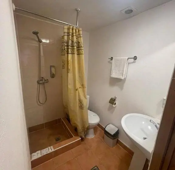 エコノミールーム, Royal Village Resort