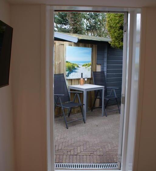 استودیو استاندارد با تراس, Beach Break Zandvoort