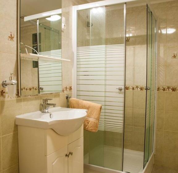 חדר סטנדרט נוף לגינה, Dunai Gyöngy Vendégház