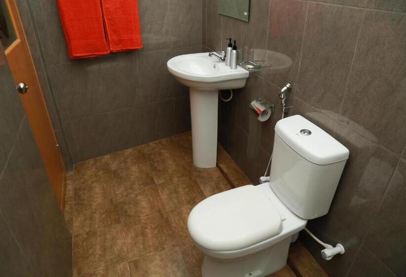 Deluxe-huone Merinäkymä Parveke, Four Season Guest House
