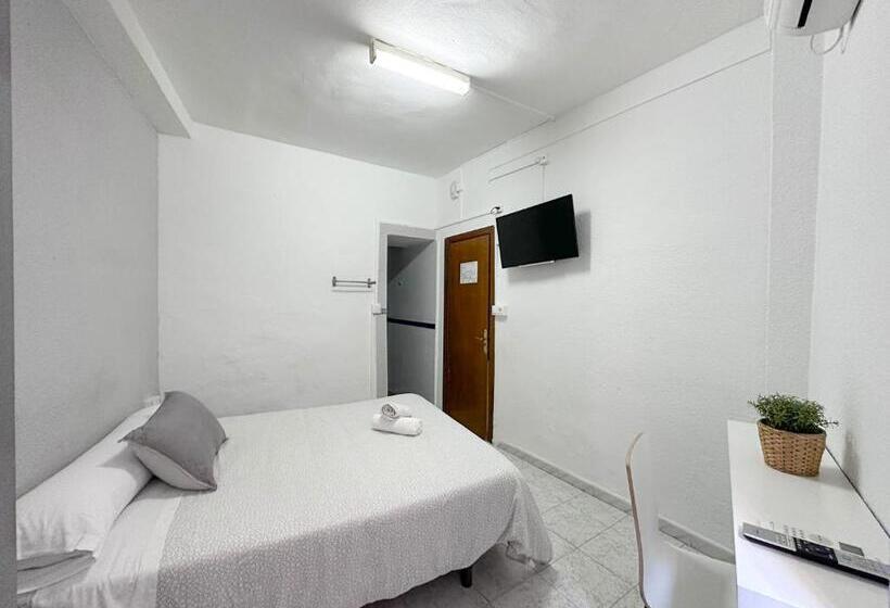 标准间, Müde Hostel