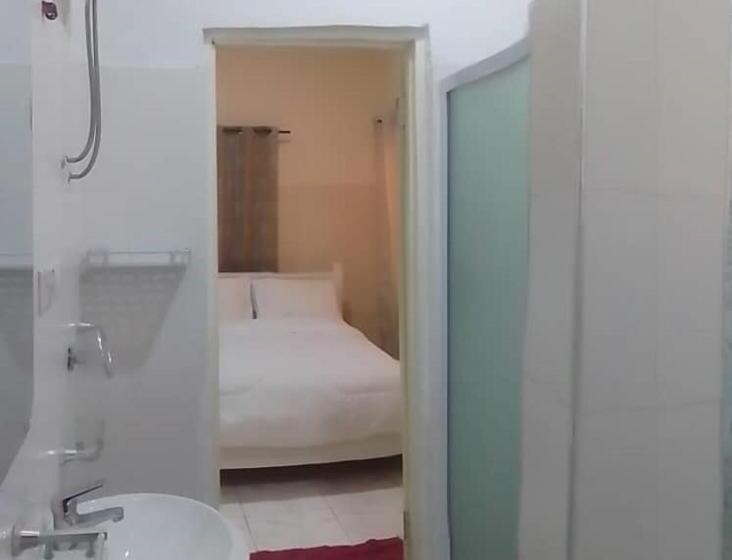 اتاق لوکس, Marrets International Villa