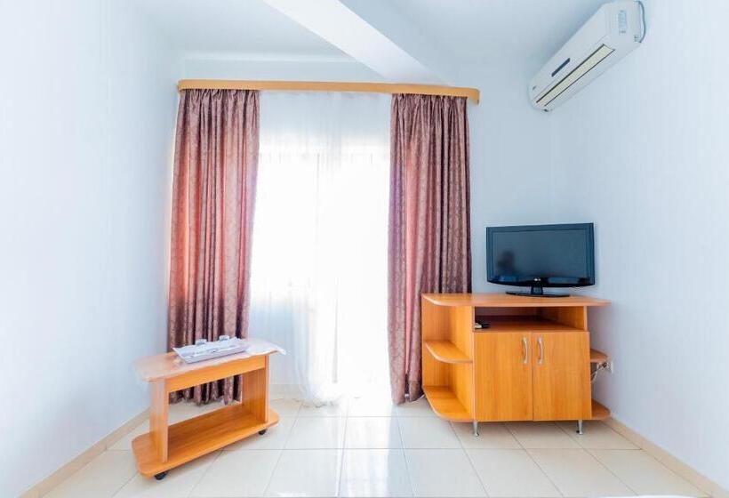 اتاق استاندارد با بالکن, Vila Babai