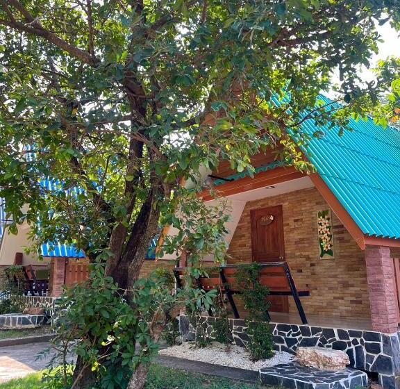 بنجلو سوبيريور, Pijittra Resort