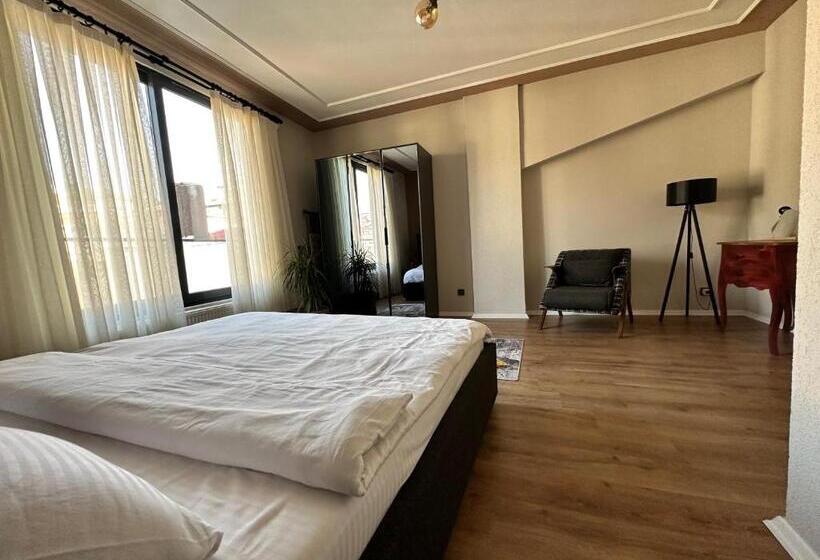 テラス付き１ベッドルームアパートメント, Summitvista Smart Homes