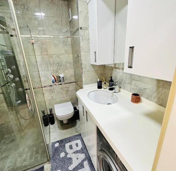 テラス付き１ベッドルームアパートメント, Summitvista Smart Homes