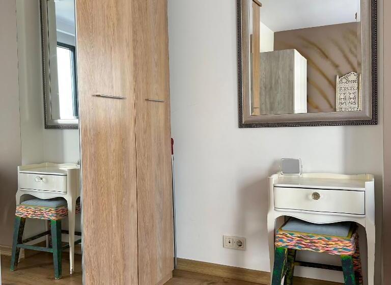 １ベッドルームアパートメント, Summitvista Smart Homes