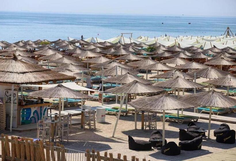 آپارتمان 1 خوابه با تراس, Apartament Rise And Shine 1 By Alz