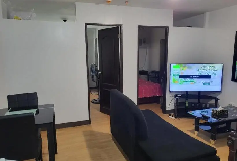 バルコニー付き1ベッドルームアパートメント, Deca Homes Hampton