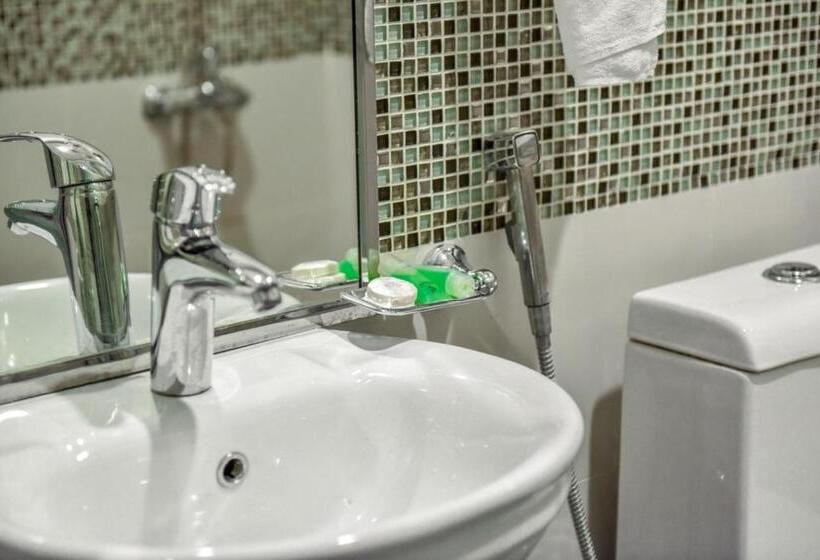 شقة غرفة واحدة, Amar Suites