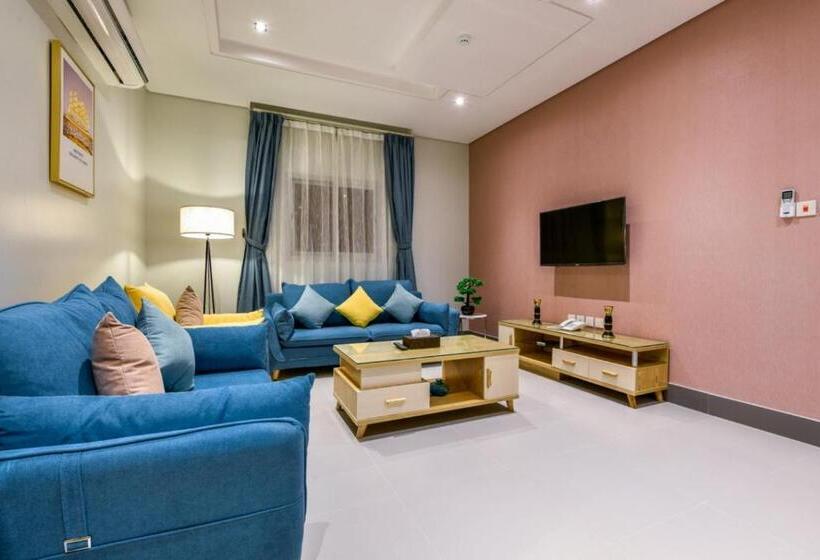 Апартаменты 3 Спальни, Amar Suites