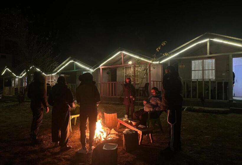 Habitación Estàndard Individual, Asher Woods