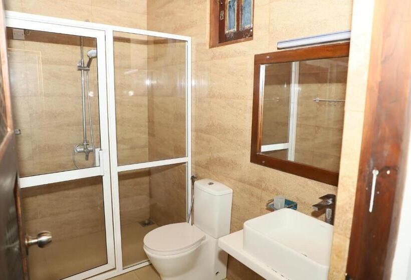 غرفة عائلية مطلّة علي الحديقة, Ro Kalawewa