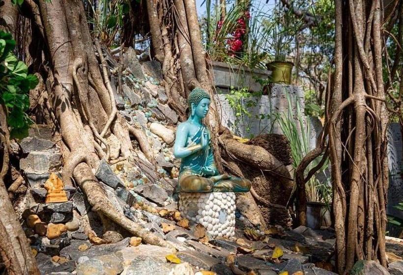 Villa 1 Dormitorio con Piscina, The Singing Tree