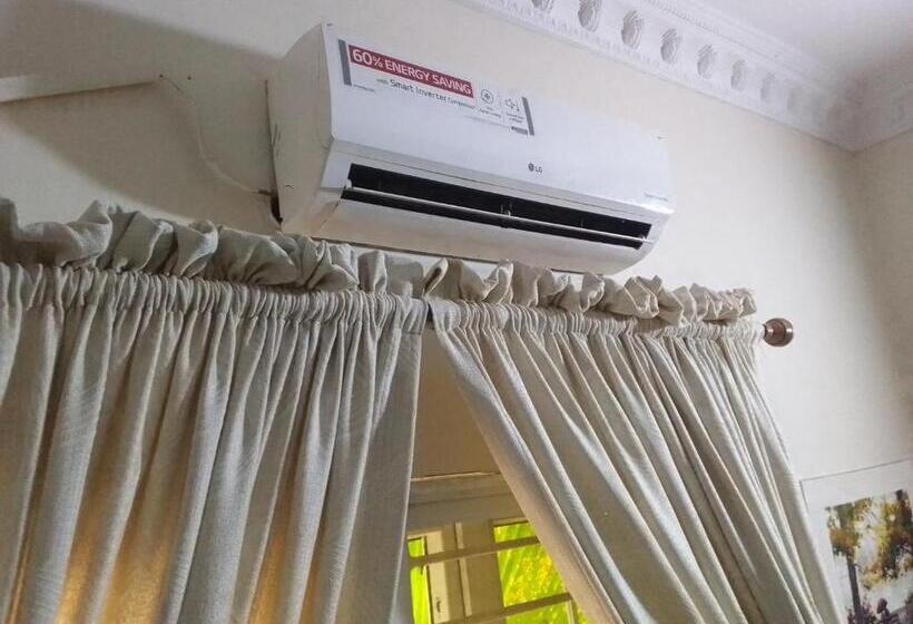 اتاق لوکس, Light House Hotel And Apartments Lekki Phase 1