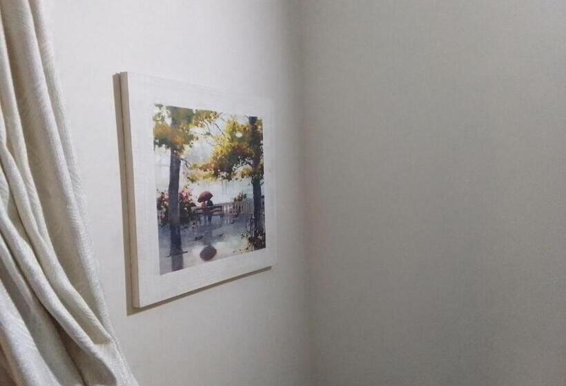 اتاق لوکس, Light House Hotel And Apartments Lekki Phase 1