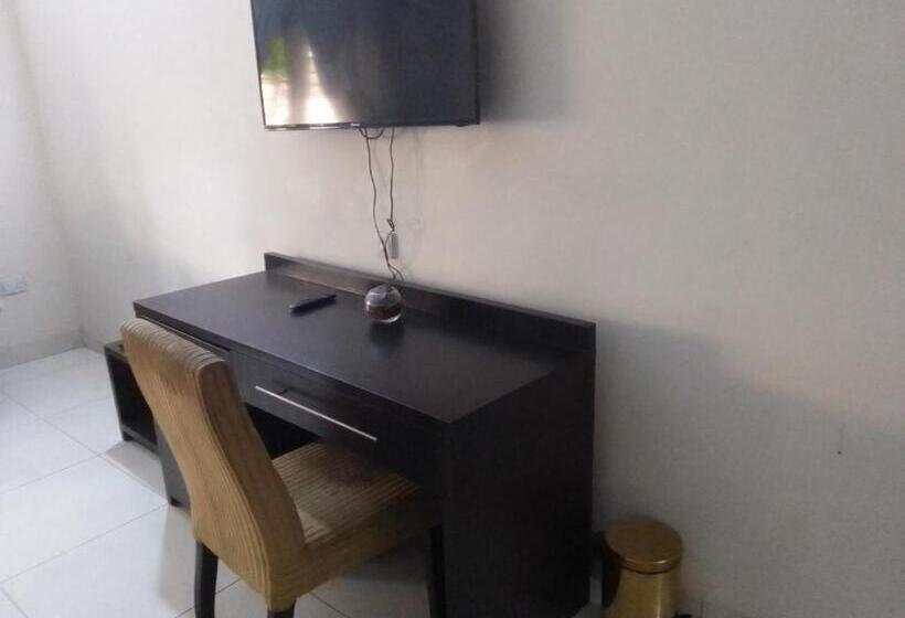 اتاق لوکس, Light House Hotel And Apartments Lekki Phase 1