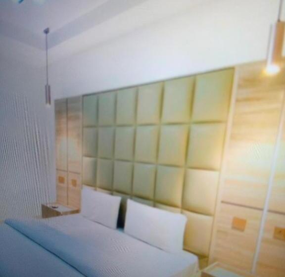 اتاق استاندارد با تخت بزرگ, Light House Hotel And Apartments Lekki Phase 1