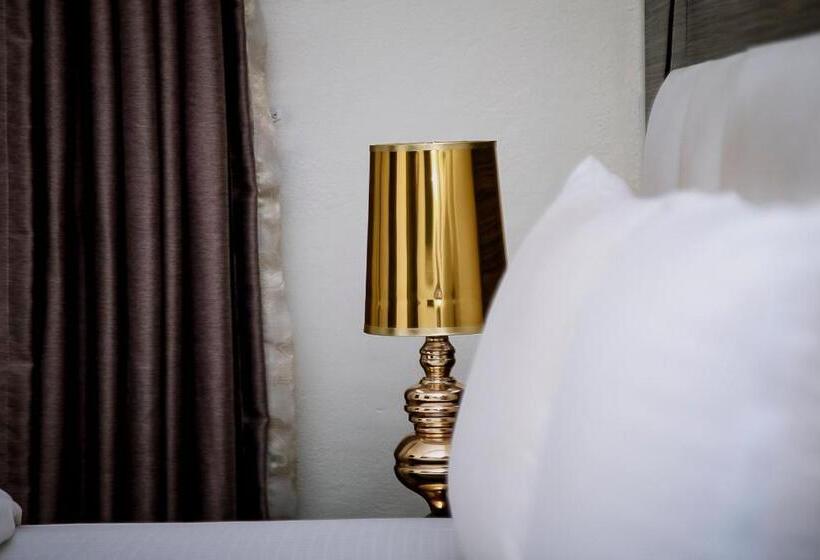 اتاق لوکس, Mohouse Hotels And Apartments Mabushi