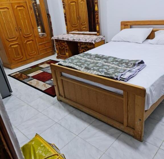 اتاق استاندارد با چشمانداز باغ, Happy Pyramids Inn