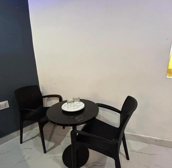 Chambre Triple Deluxe, The Elite Beachview