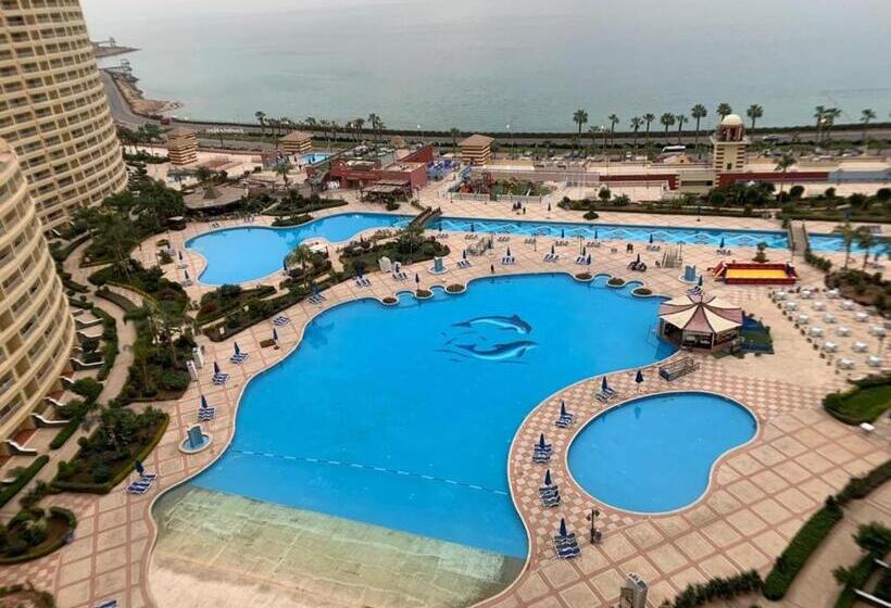 آپارتمان 1 خوابه با چشم‌انداز دریا, Porto Elsokhna Pyramids Family