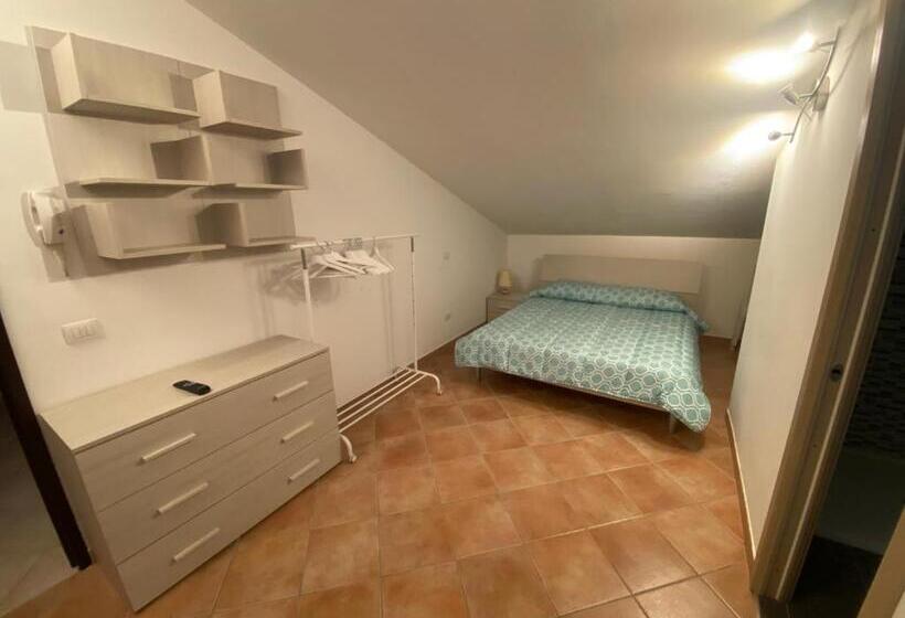 סטודיו סופריור, Villa Il Boschetto