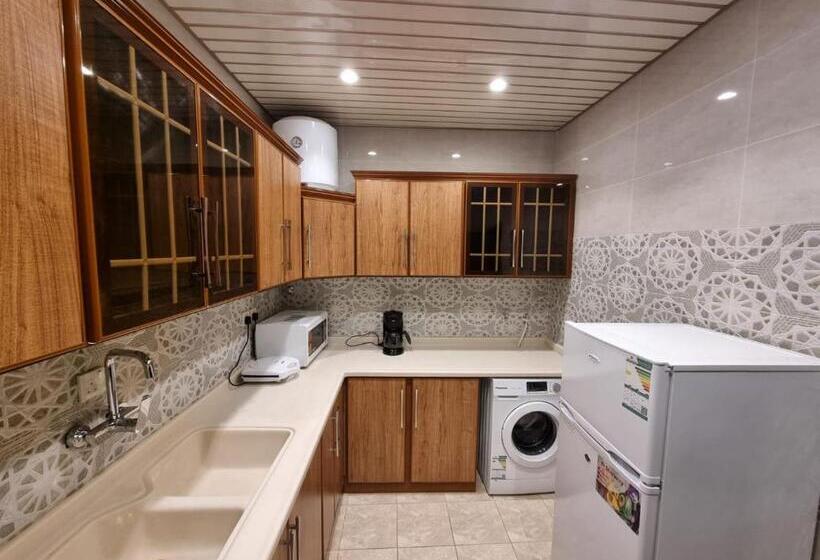 آپارتمان 2 خوابه, نبراس الفارس