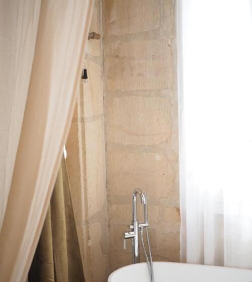 غرفة سوبيريور, At Home In Arles