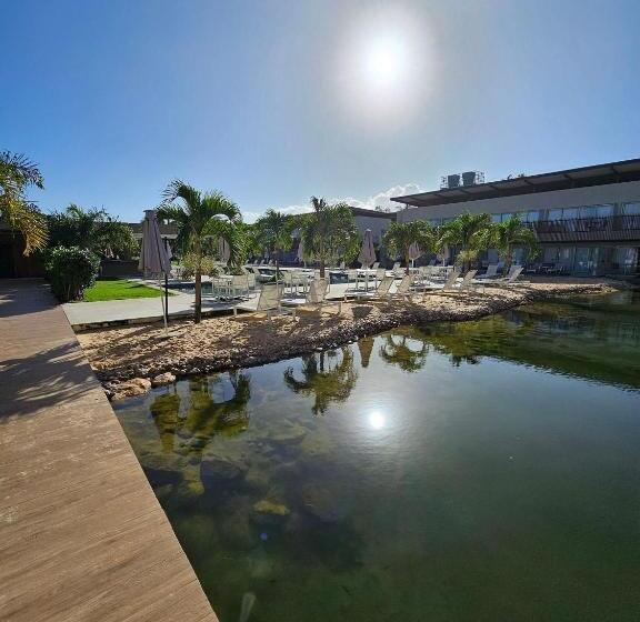 Medencére Néző 1 Szobás Apartman, Flat Luxo Com Piscina Privativa Resort île De Pipa Locar House