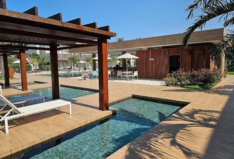 Medencére Néző 1 Szobás Apartman, Flat Luxo Com Piscina Privativa Resort île De Pipa Locar House