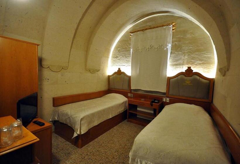 اتاق لوکس خانوادگی, Kral Boutique