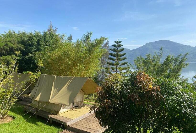 چادر با خدمات رفاهی استاندارد, Ruhondo Beach Resort