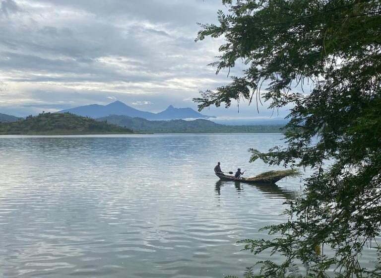 اتاق استاندارد با چشمانداز دریاچه, Ruhondo Beach Resort