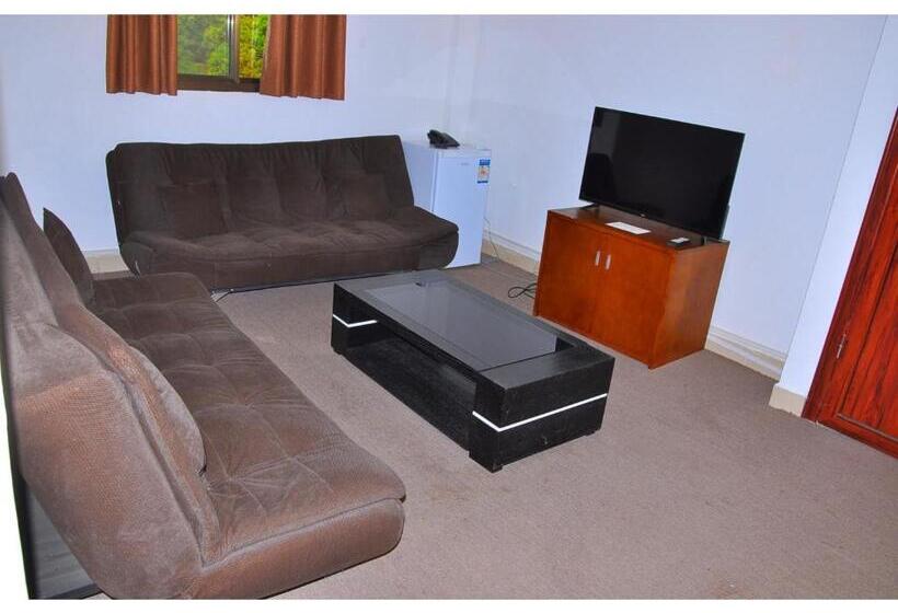 سوییت لوکس, Lamerinn Hotel Juba