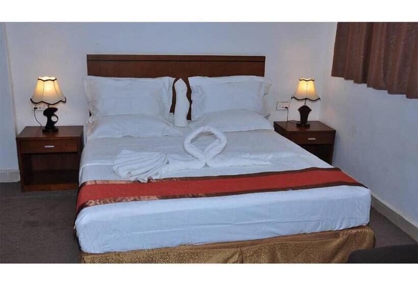 سوییت لوکس, Lamerinn Hotel Juba