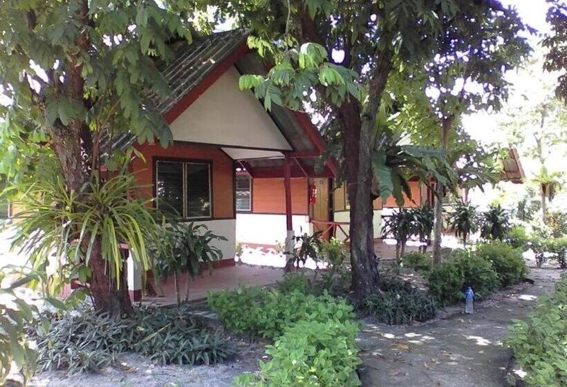 기본룸, Lanta Long Beach Hostel