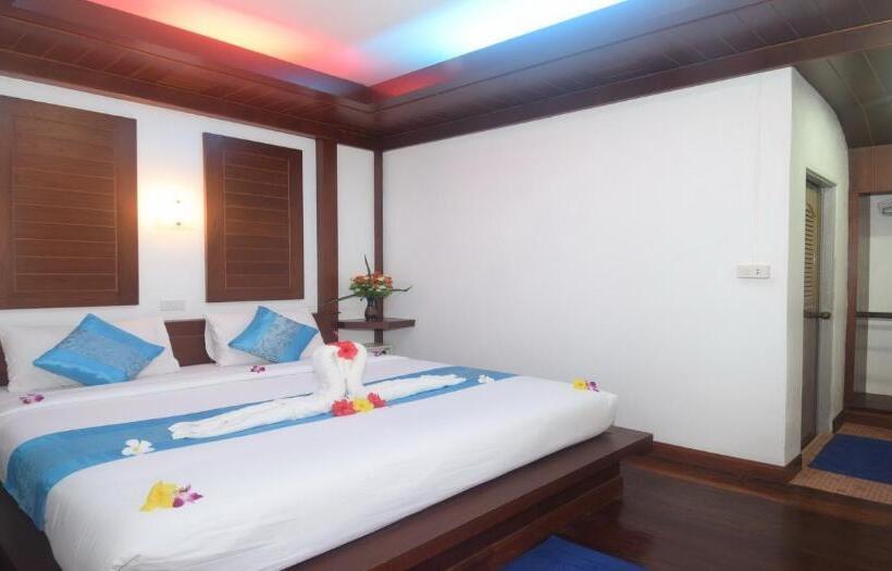 디럭스 룸, Lanta Long Beach Hostel