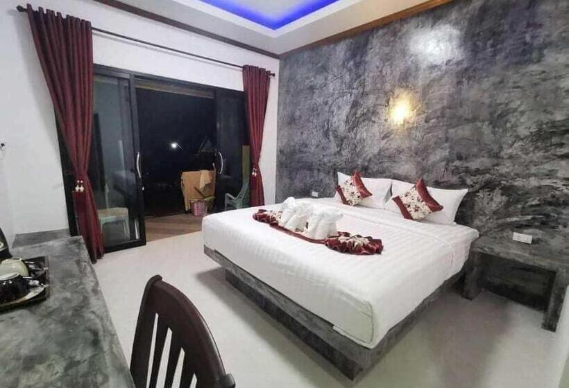 Номер Deluxe Кровать Кинг, Lanta Long Beach Hostel