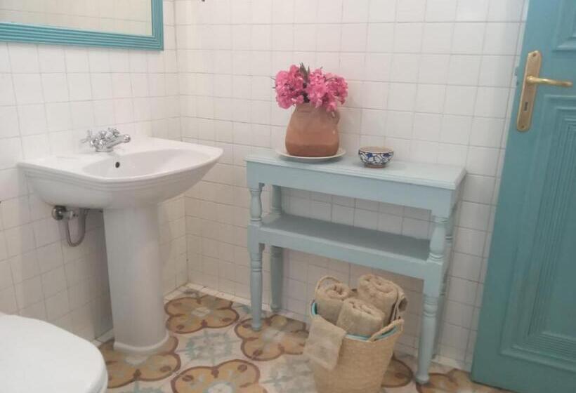 سوئیت با تخت بزرگ, Bab Al Samawy