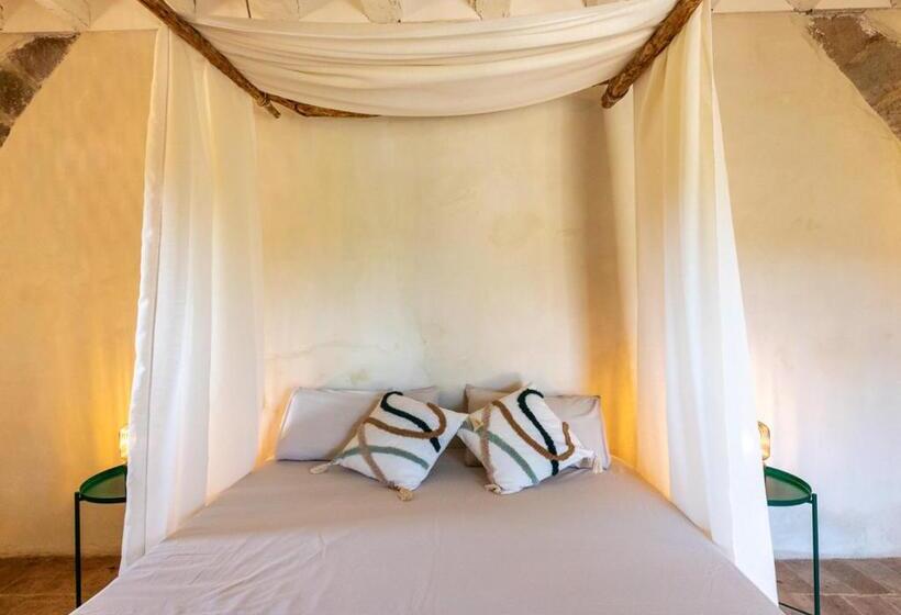 标准间带露台, Masia Aubareda