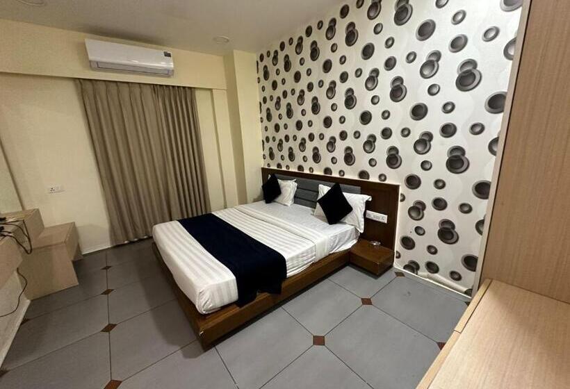 豪华房间, Atithi Inn