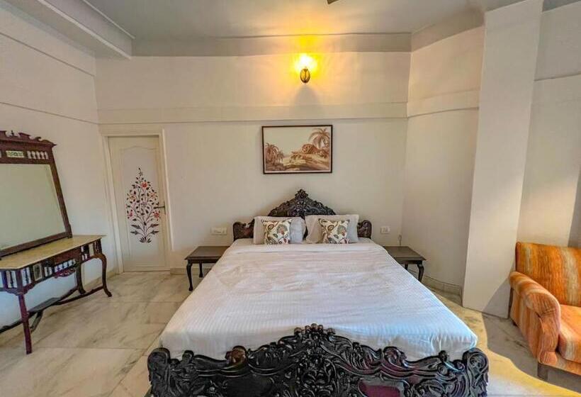 Номер Стандарт, Dyore House By Bharat Mahal Palace