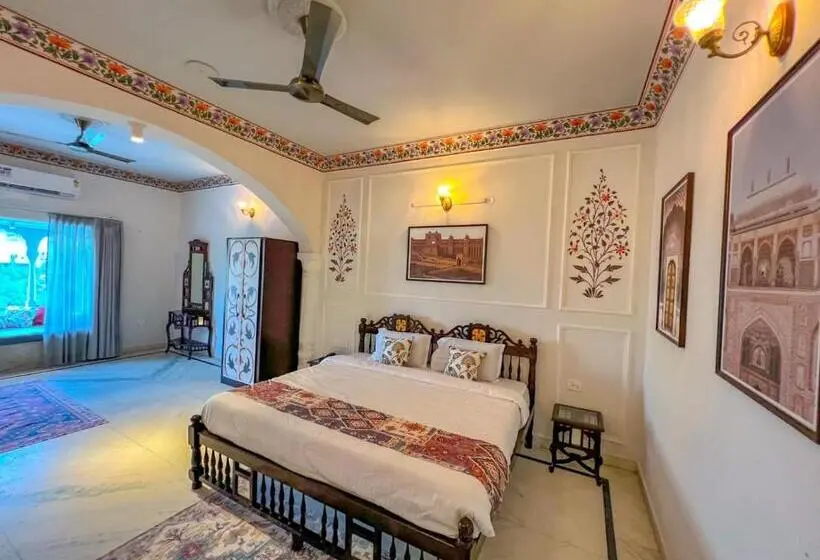 Superior-huone King-vuode, Dyore House By Bharat Mahal Palace