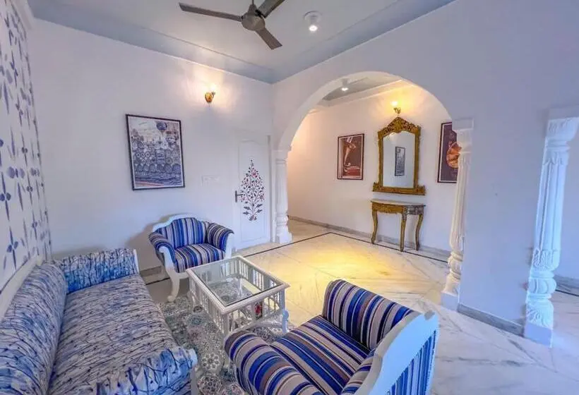 Superior-huone King-vuode, Dyore House By Bharat Mahal Palace