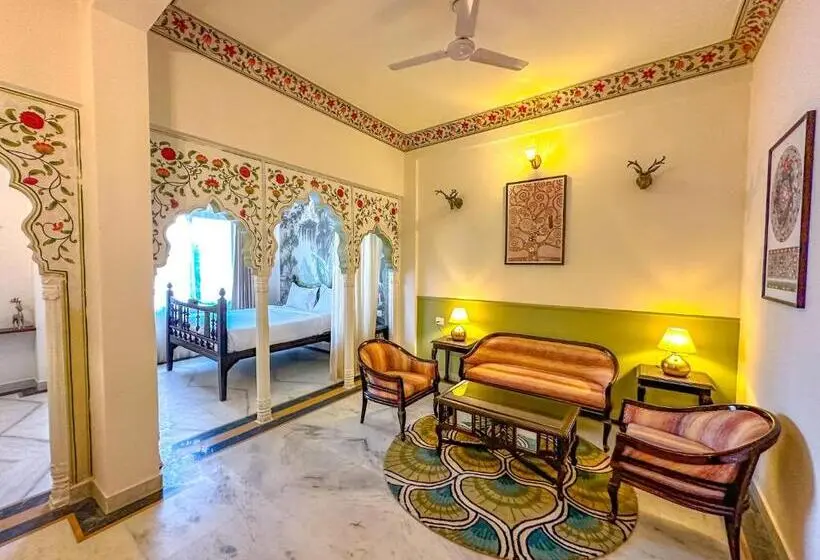 Superior-huone King-vuode, Dyore House By Bharat Mahal Palace