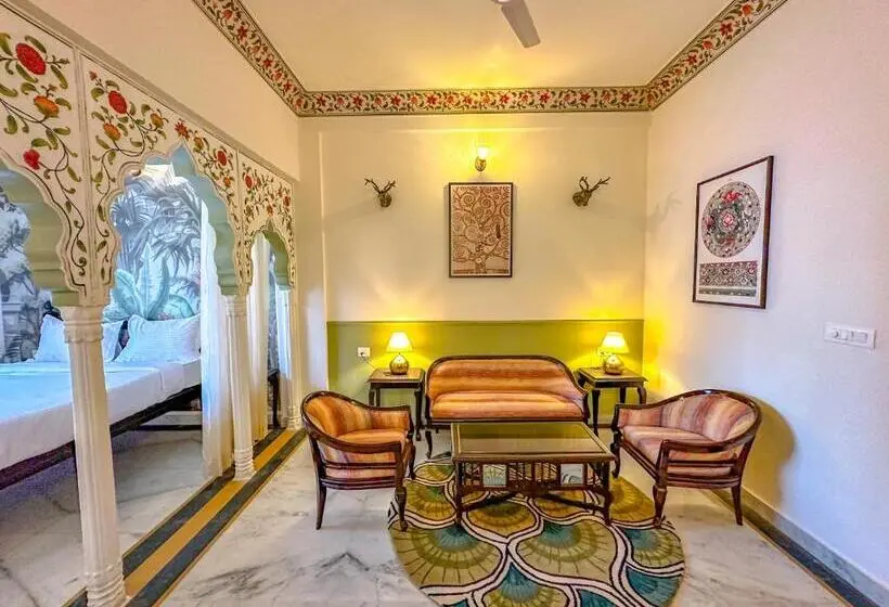 Superior-huone King-vuode, Dyore House By Bharat Mahal Palace